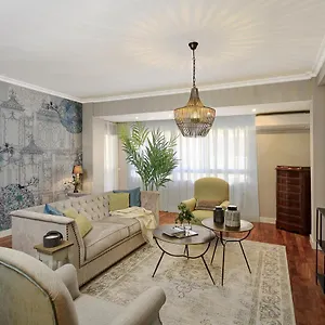 Apartamento Living4malaga Soho Orangerie Deluxe, Málaga
