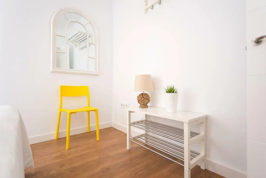 Lyrioshomes Malaga Cervantes Appartement